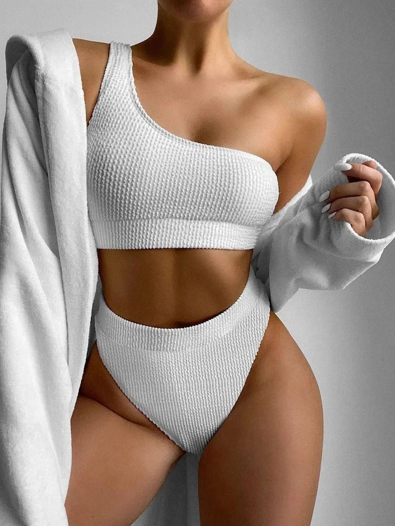 Lady In Swimsuit Solid Color Bikini One-shoulder-2