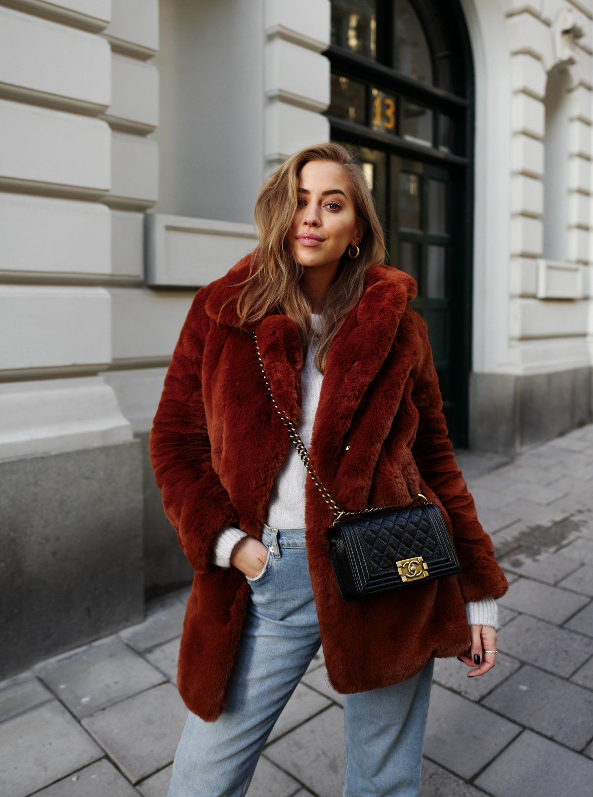 Effortless Warmth: Baggy Leisure Coat