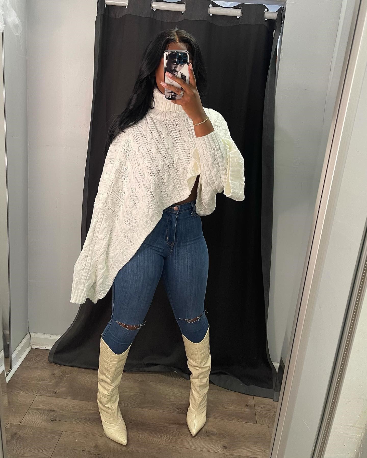 Effortlessly Chic Loose Sweater