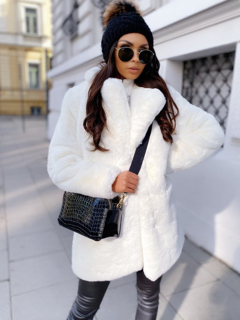 Effortless Warmth: Baggy Leisure Coat