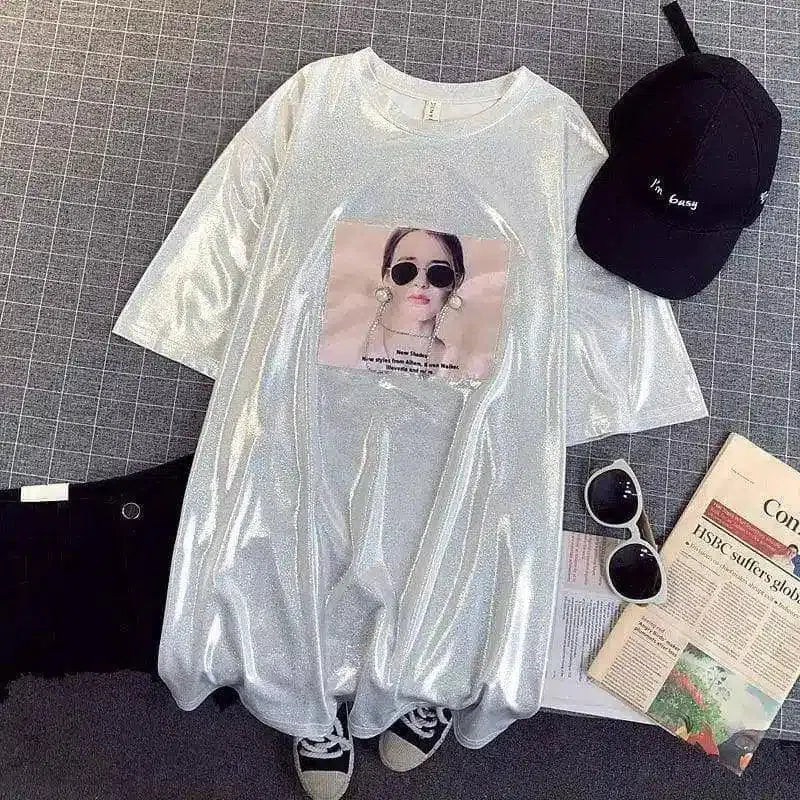 Shiny Casual Tee with Graphic Print-Silver white-1