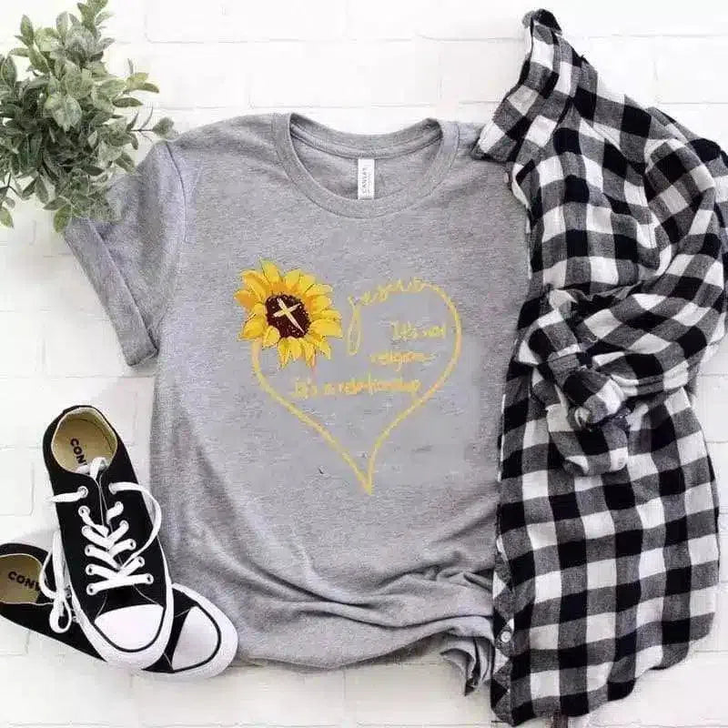 Women's Floral Graphic T-Shirt with Motif-Grey-1