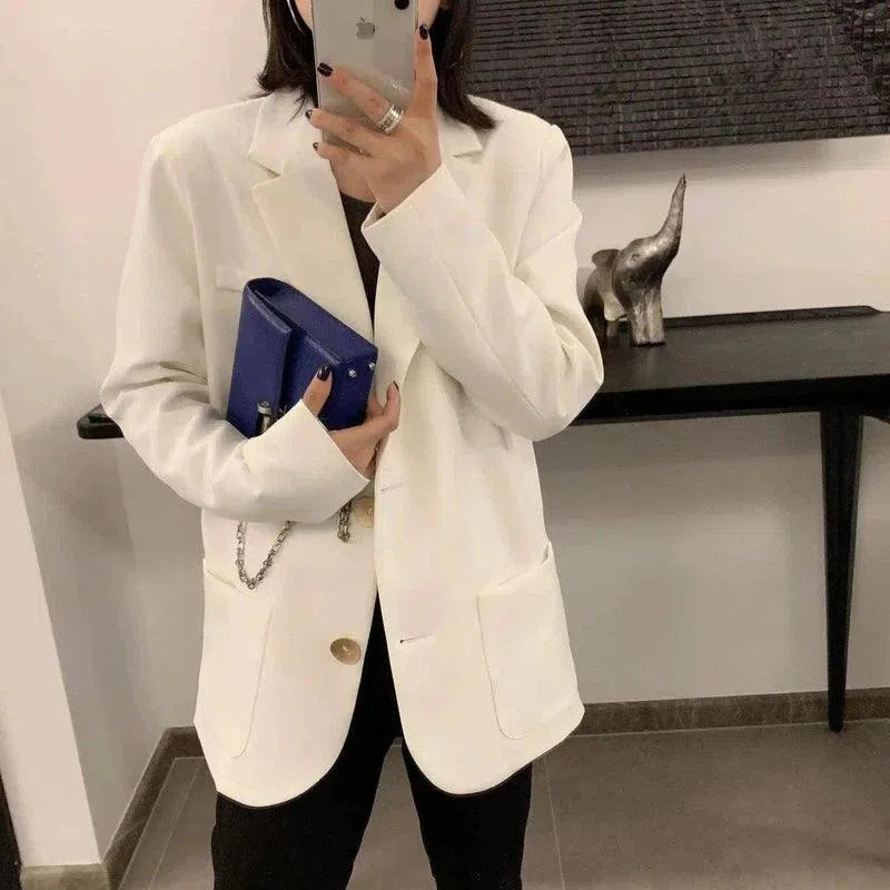 Women's Tailored Blazer with Button Closure-1
