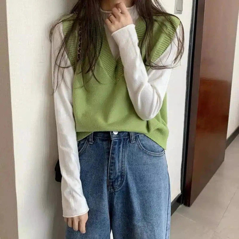 V-neck winter wear short sleeveless sweater knitted vest-Green-4