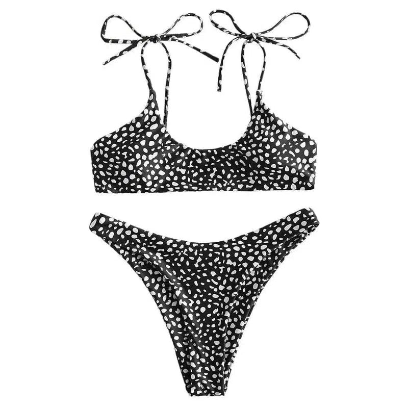 Solid color strap bikini split swimsuit-Black-1