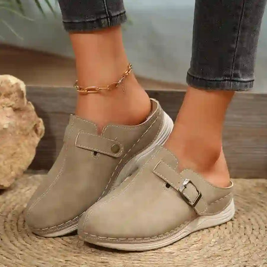 Women’s Rivet-Buckle Closed-Toe Wedge Slippers